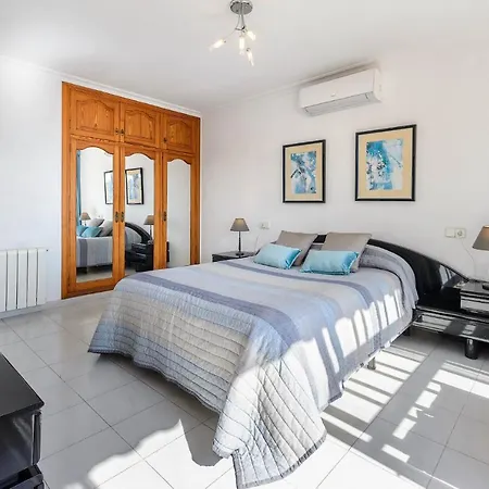 Bella Vista Peralta Villa *